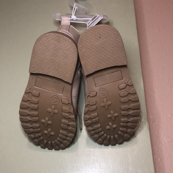 Old Navy Toddler Girl’s Blush Pink Lace-up Boots Size 5 NEW - Picture 4 of 5